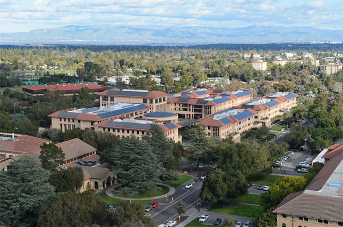 مدرسه کسب‌وکار استنفورد (Stanford Graduate School of Business – GSB)