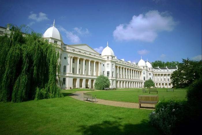 بورسیه تحصیلی مدرسه کسبوکار لندن (London Business School – LBS)